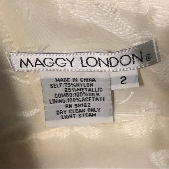 Midi Length Maggy London Dress - Picture 4 of 4